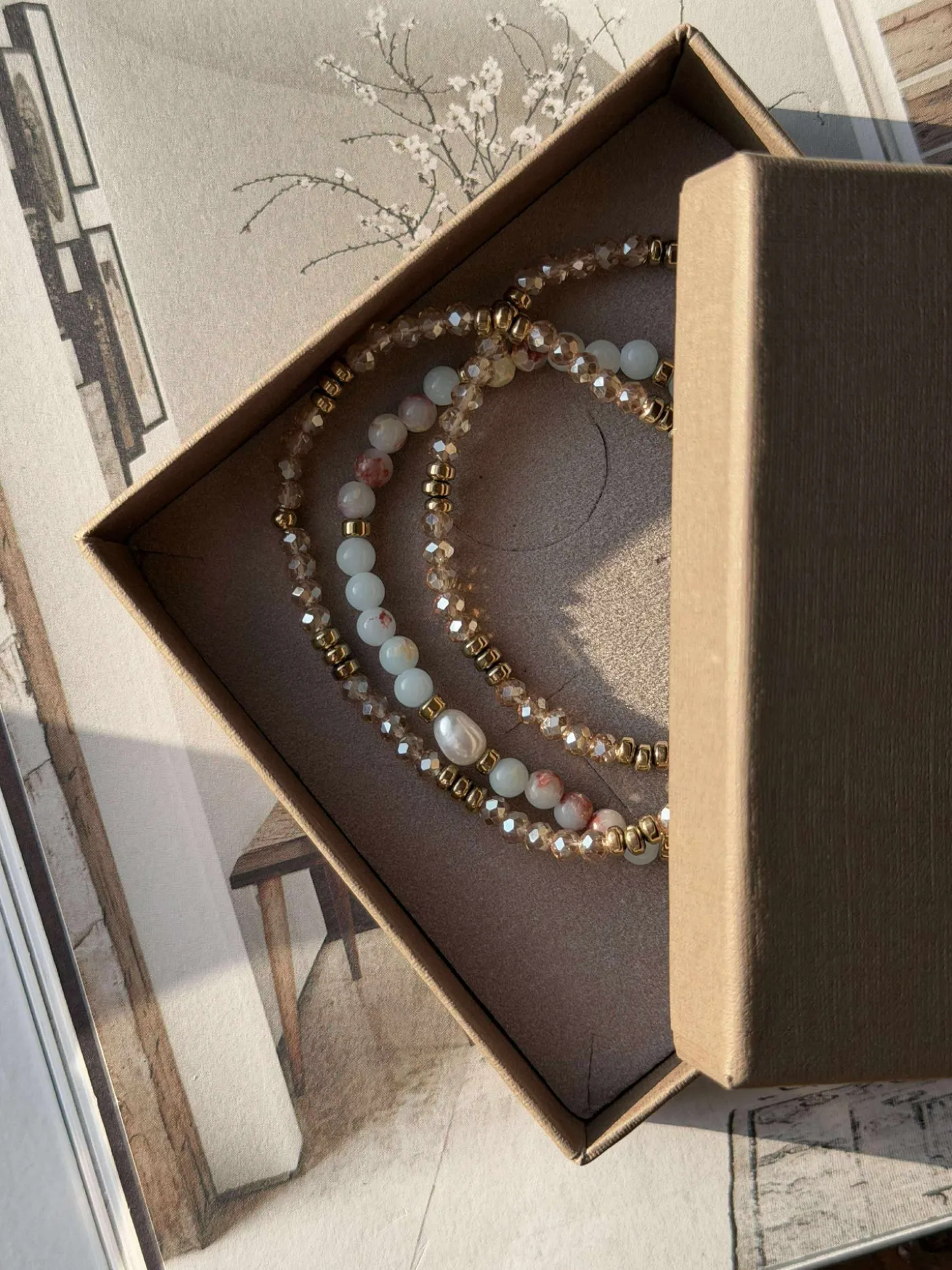 Armbånd Leah Sea Breeze/Natur – Sæt med 3 stk