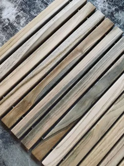 Bademåtte - Teak rulle 40x60