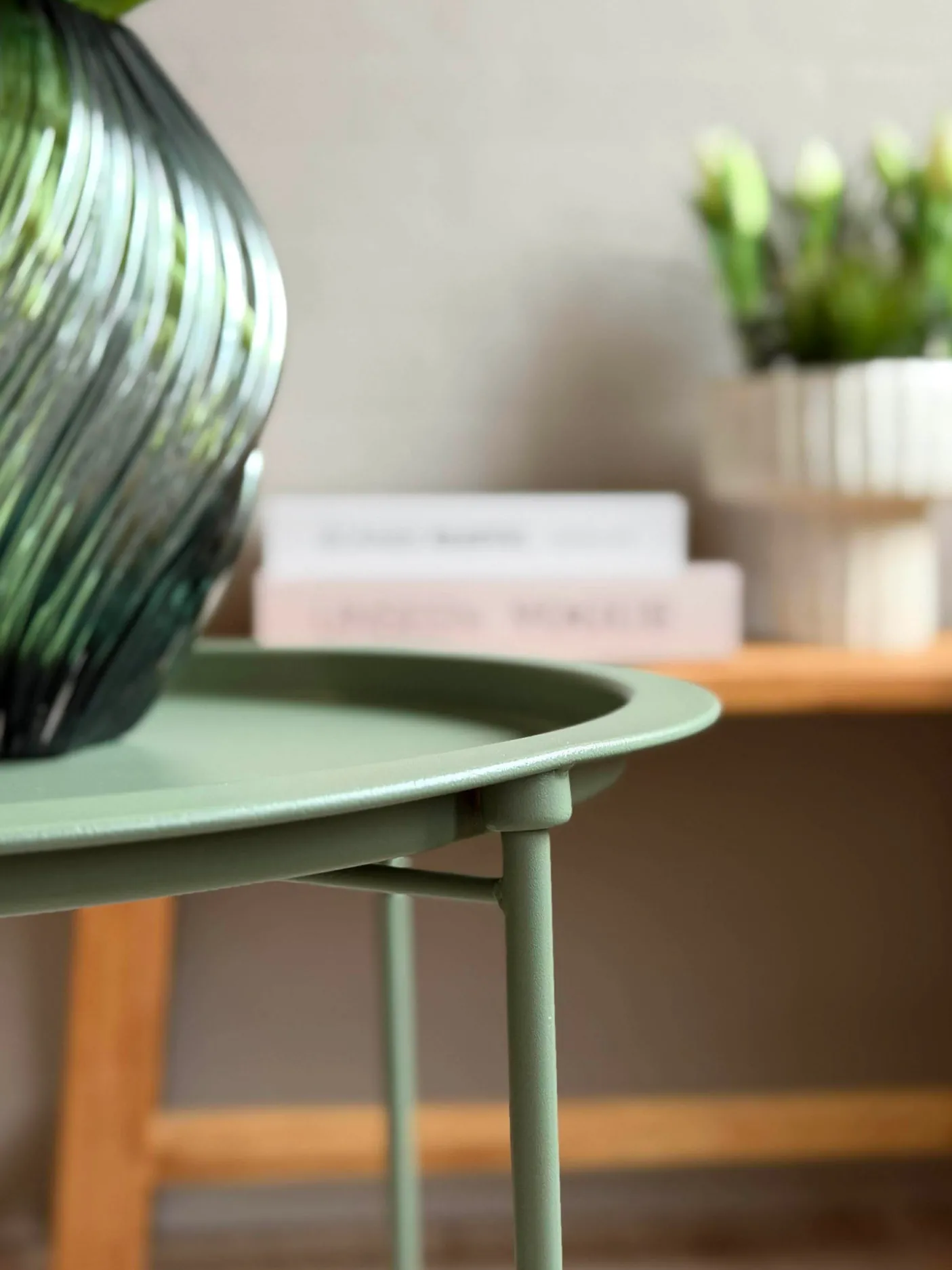 Bakkebord - Grøn metal