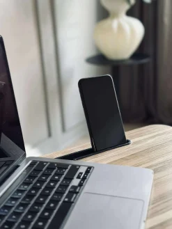 Bakkebord med holder til ipad / telefon