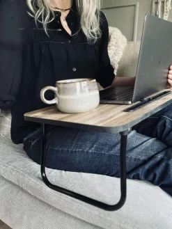 Bakkebord med holder til ipad / telefon