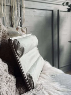 Bakkebord til laptop og telefon