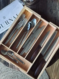 Bestikbakke i bambus - Justerbar størrelse