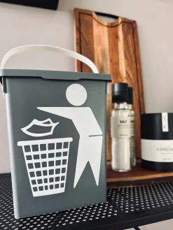 BIO Spand med låg - Grå