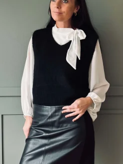 Bluse m. Sløjfe - White