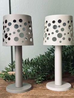 Bordlampe med solceller - Lys beige