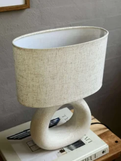 Bordlampe STONEWARE - Lys Natur