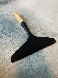 Bruseskraber med bambus skaft