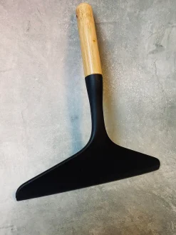 Bruseskraber med bambus skaft