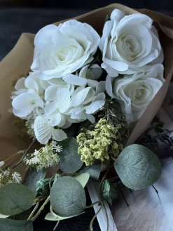 Buket med hortensia - Hvid