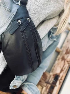 Bumbag - Black LINA