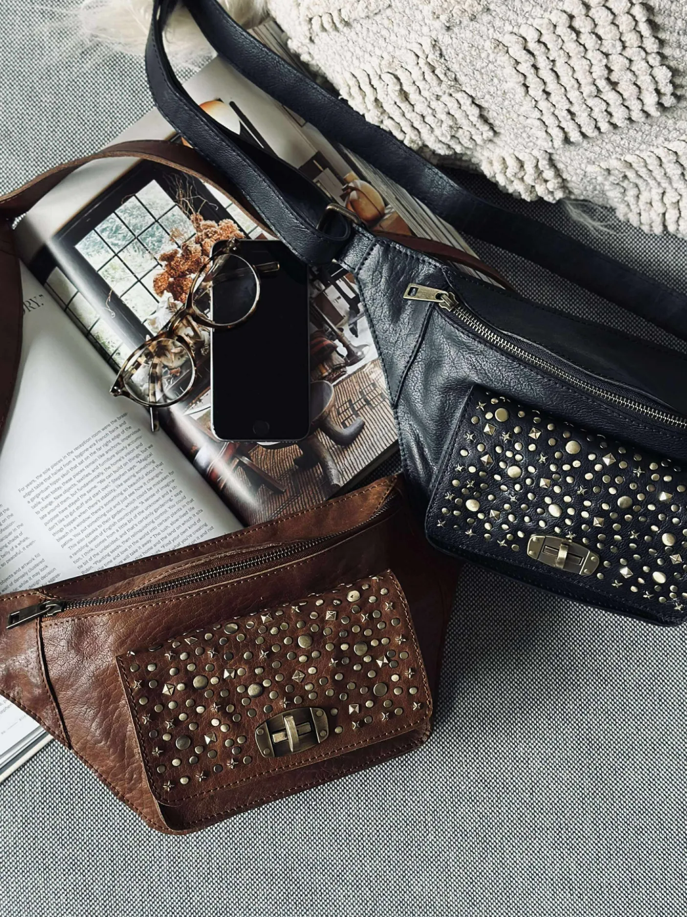 Bumbag med nitter - Cognac