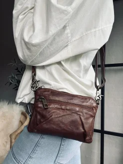 Clutch / crossover - Chesterfield