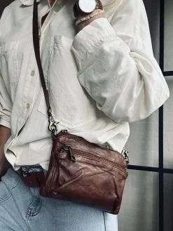 Clutch / crossover - Chesterfield