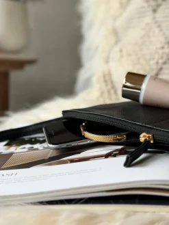 Clutch Misse - Black / Gold