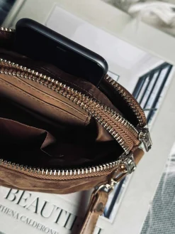 Crossbody clutch ALICE - Ruskind caramel