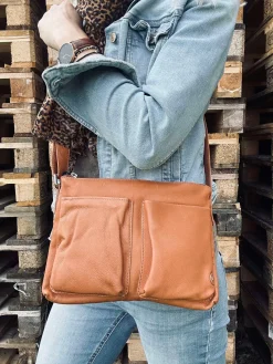 Crossover Aura Cognac