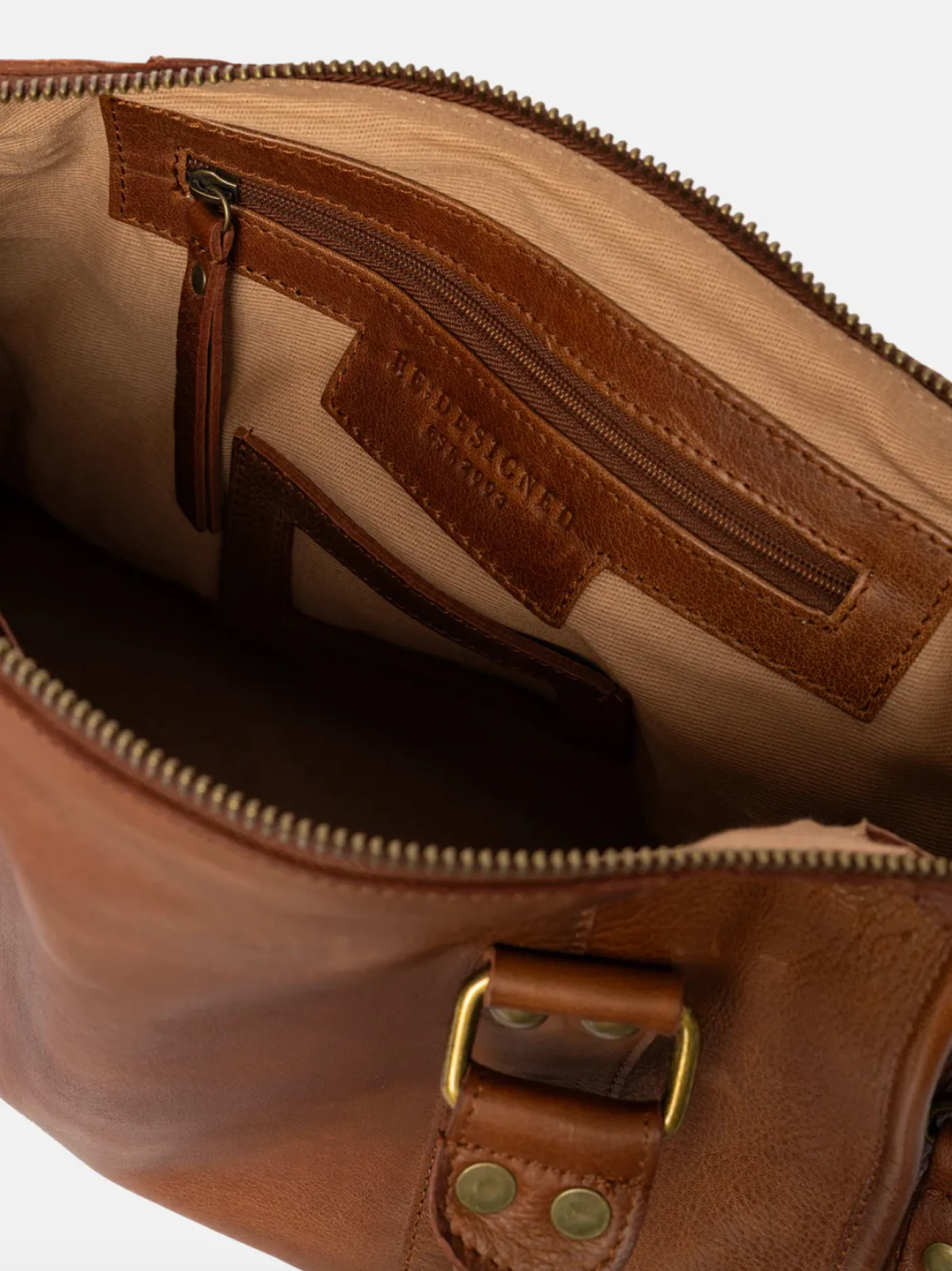 Crossover Miri Small - Walnut