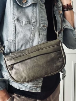 Crossover Mobil – Army