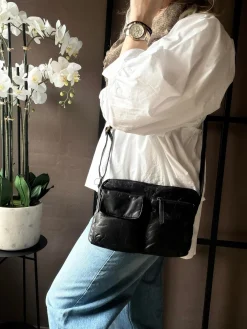 Crossover Munthe - Black