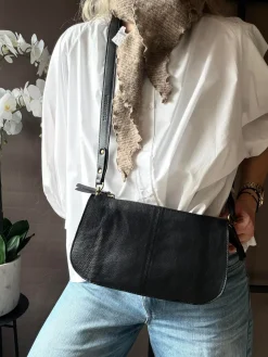 Crossover Myn - Black