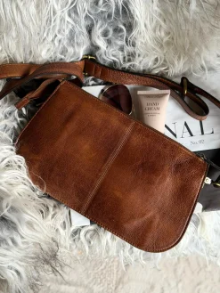 Crossover Myn - Walnut