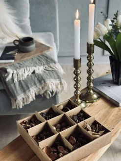 Deko kasse med naturpynt - MIX