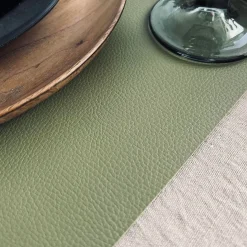 Dækkeserviet - Vendbar Grøn / Sort