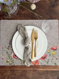 Dækkeserviet påske - Beige firkantet