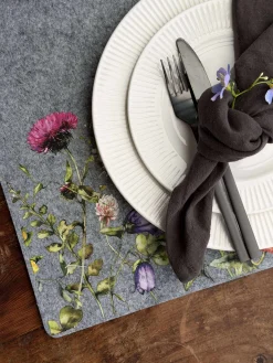 Dækkeserviet påske - Grå firkantet