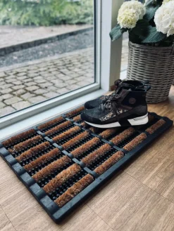 Dørmåtte - GUMMI MED BØRSTE I NATUR - 45x75cm