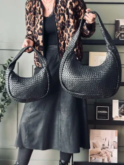 Elegant håndflettet skuldertaske - Black big