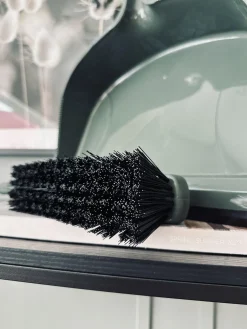 Fejebakke med kost – BIG SIZE Recycling plast