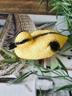 Flydeand til havedekoration