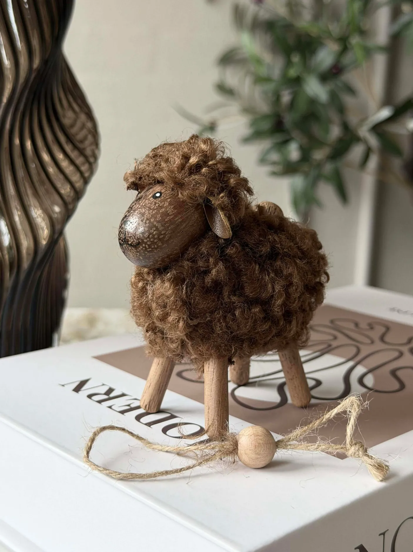 Får Fluffy Amber/Brun 8cm