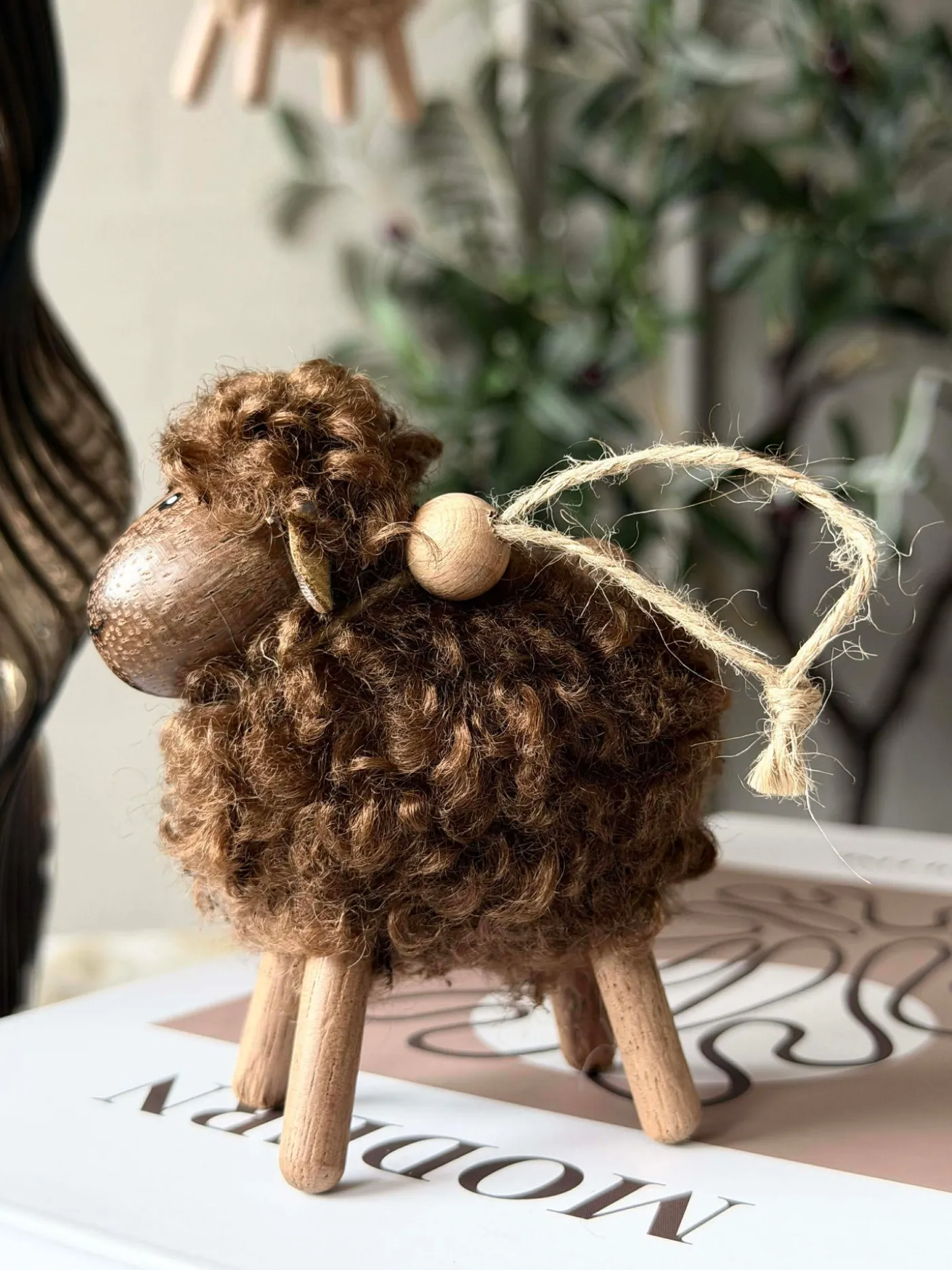 Får Fluffy Amber/Brun 8cm