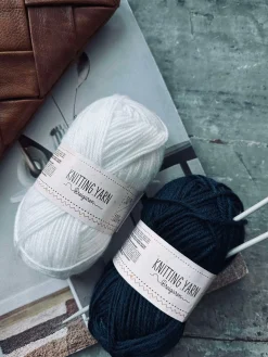 Garn Polyester 50 gram - Hvid