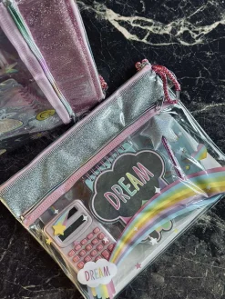 Girl bag med indhold - MIX