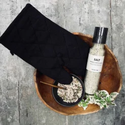 Grillhandske i sort quilt