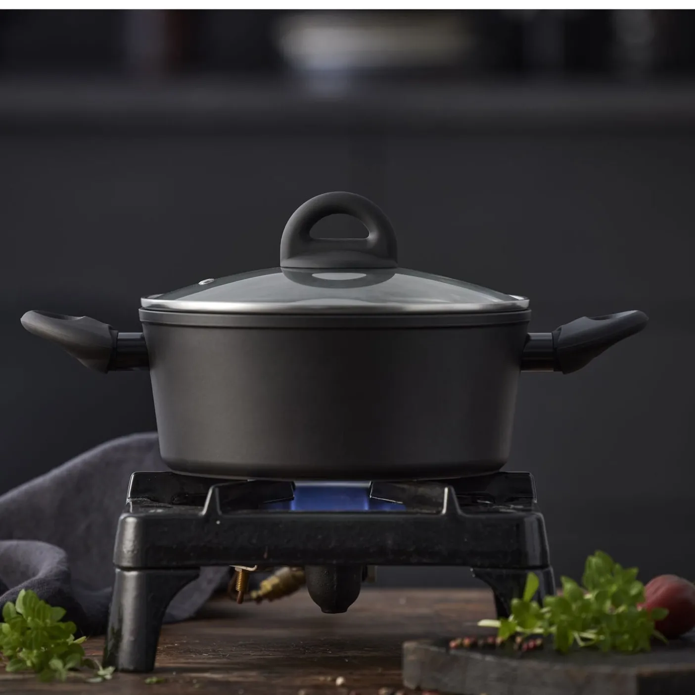 Gryde - Med glaslåg - Aluminium/keramisk belægning