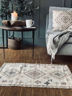 Gulvtæppe - 90x60cm