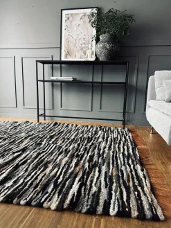 Gulvtæppe i lammeskind - Mørke nuancer