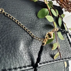 Halskæde Aurona - Sort