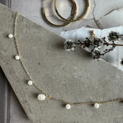 Halskæde Cheryl 18K forgyldt m. Ferskvandsperler