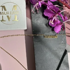 Halskæde Mama forgyldt – Vandfast