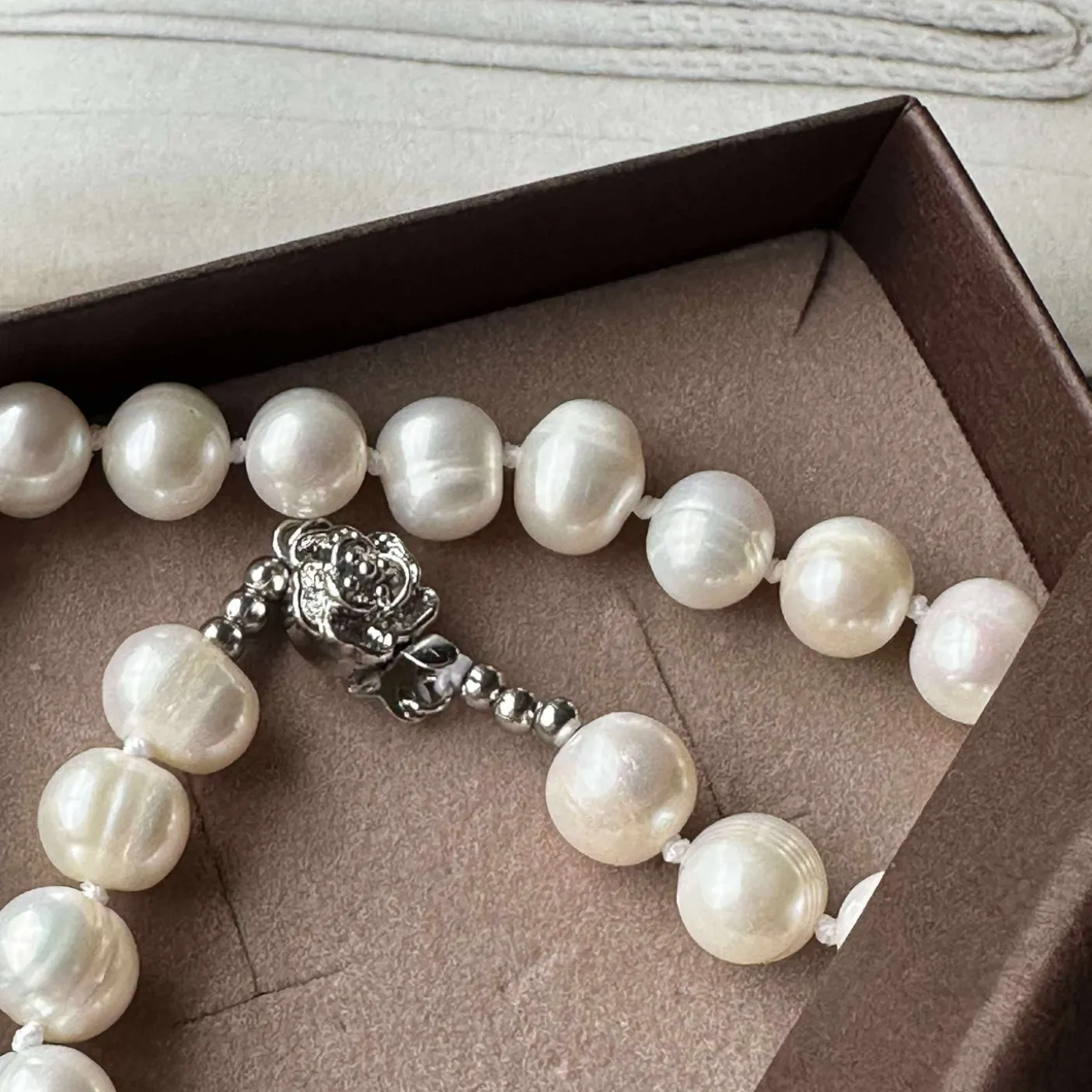 Halskæde NURI - Ægte Ferskvandsperler