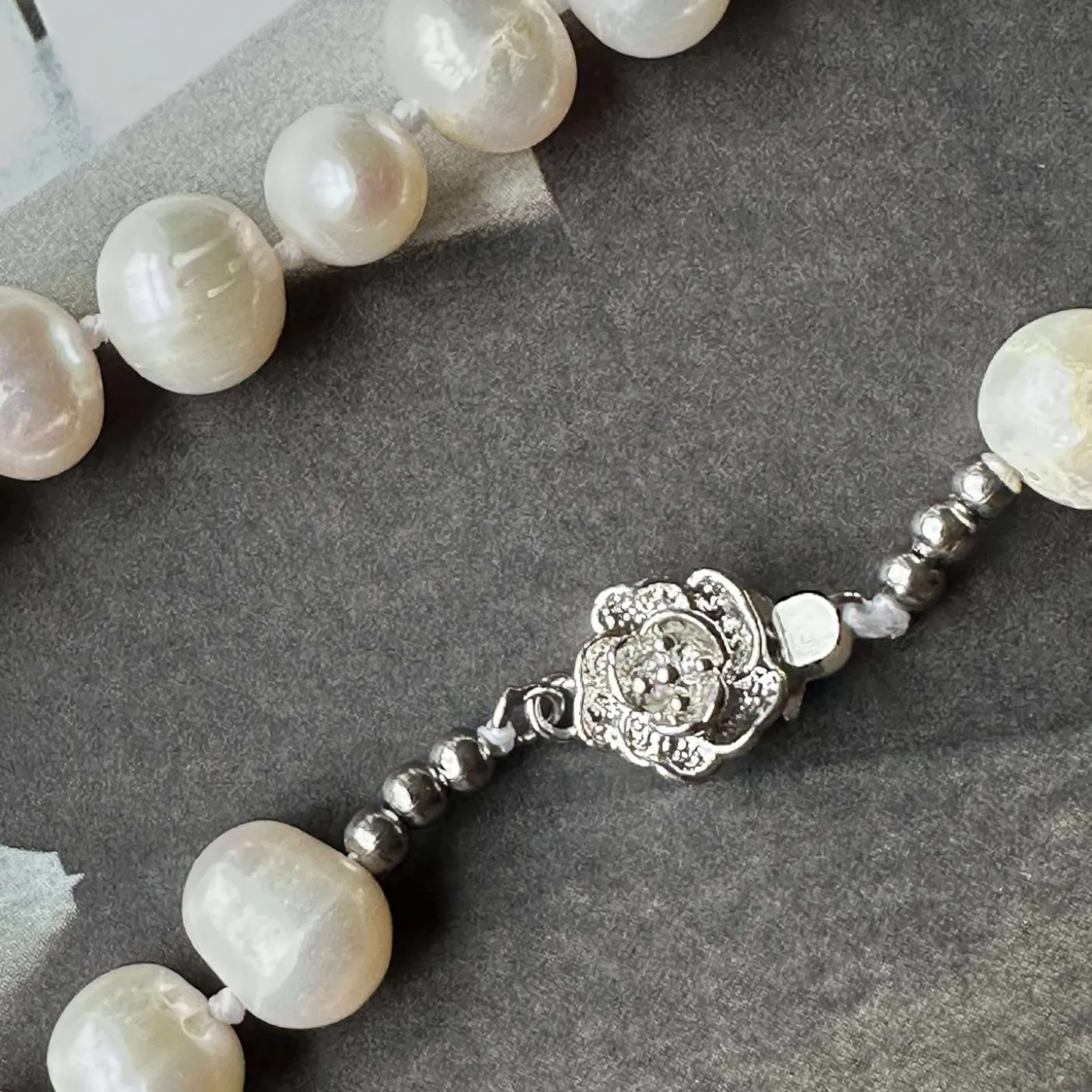 Halskæde NURI - Ægte Ferskvandsperler