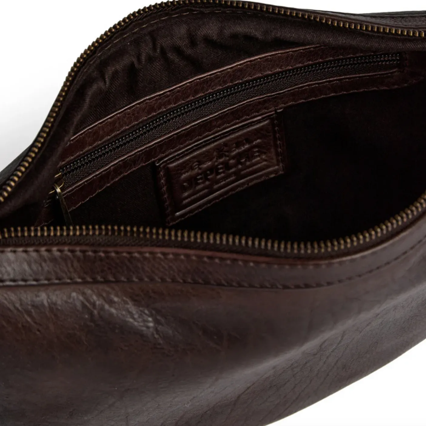 Håndtaske med smuk fletrem - Brown