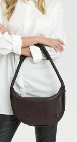 Håndtaske med smuk fletrem - Brown