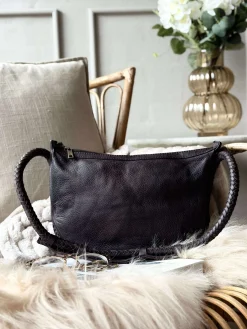 Håndtaske med smuk fletrem - Brown